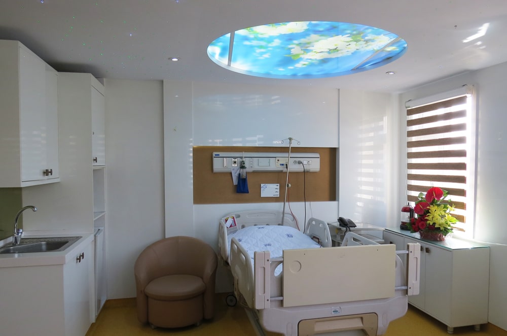 Patient room at Atieh Hospital